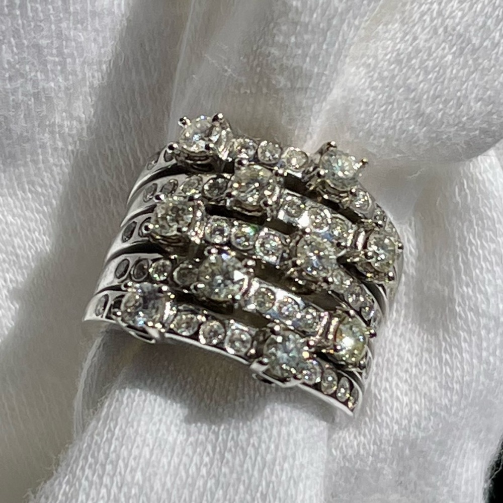 Designer Heirloom Quality 1.5 TCW of full cut diamonds copyrighted© ring 14K WG - Picture 10 of 17